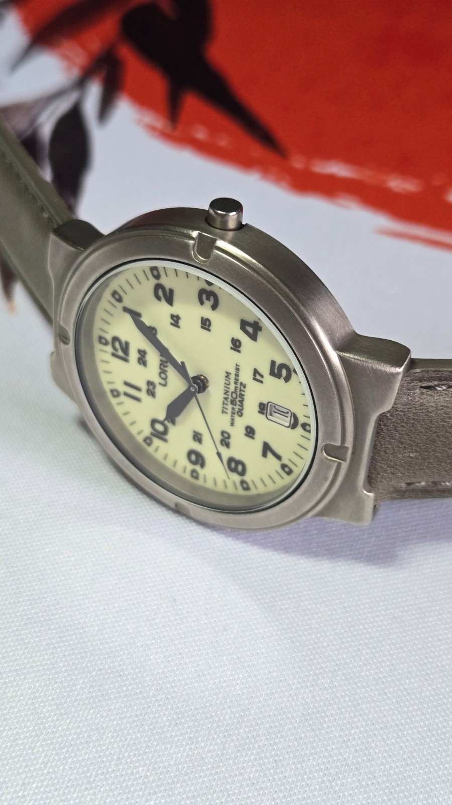 Lorus Men’s Titanium Quartz Field Watch – New Mineral Crystal & Strap – Mint