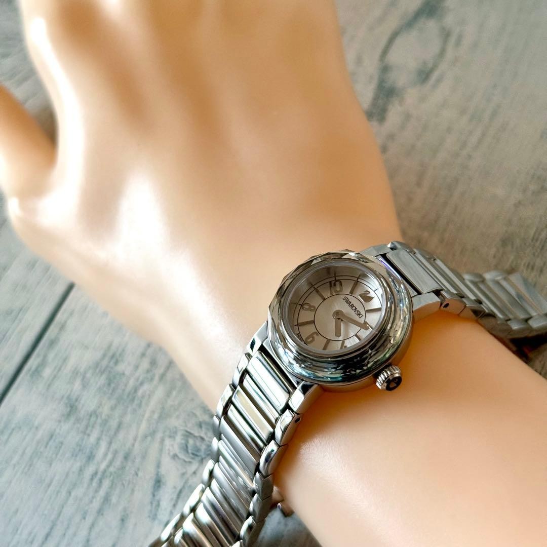 Swarovski Octea Silver Crystal Bezel 24mm Women’s Watch 15cm Wrist