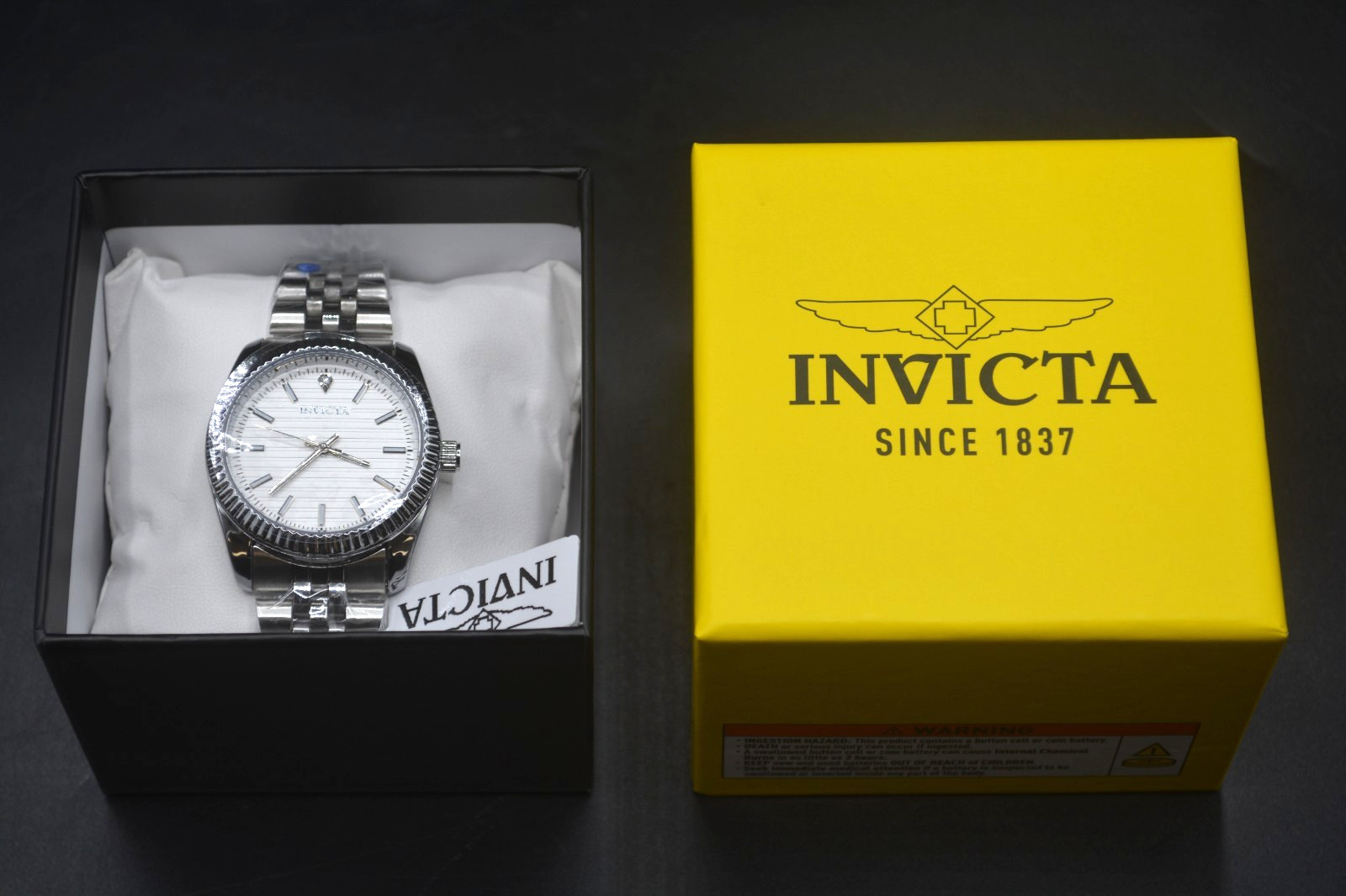 Invicta 69165 Men’s Watch *New* FREE SHIPPING