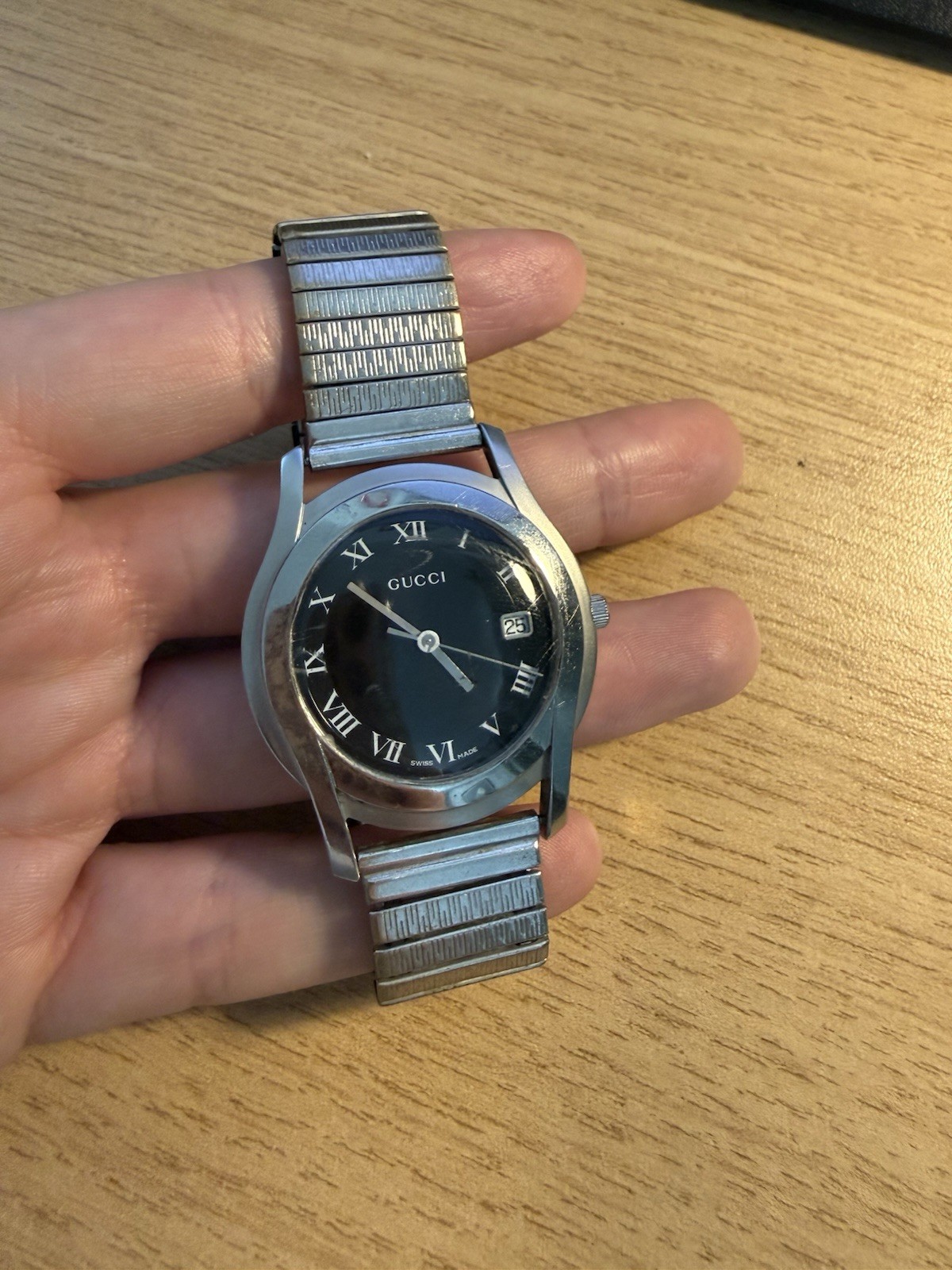 Vintage Gucci 5500M Swiss Made Stainless Steel Watch Black Dial Working VGC