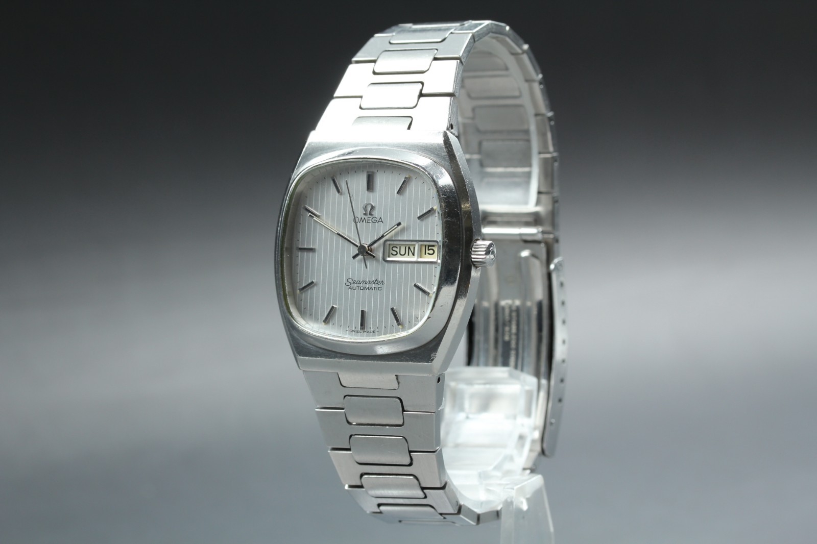 Vintage 1982 OMEGA Seamaster Automatic Cal.1020 TV Stripes Dial Day/Date Men’s