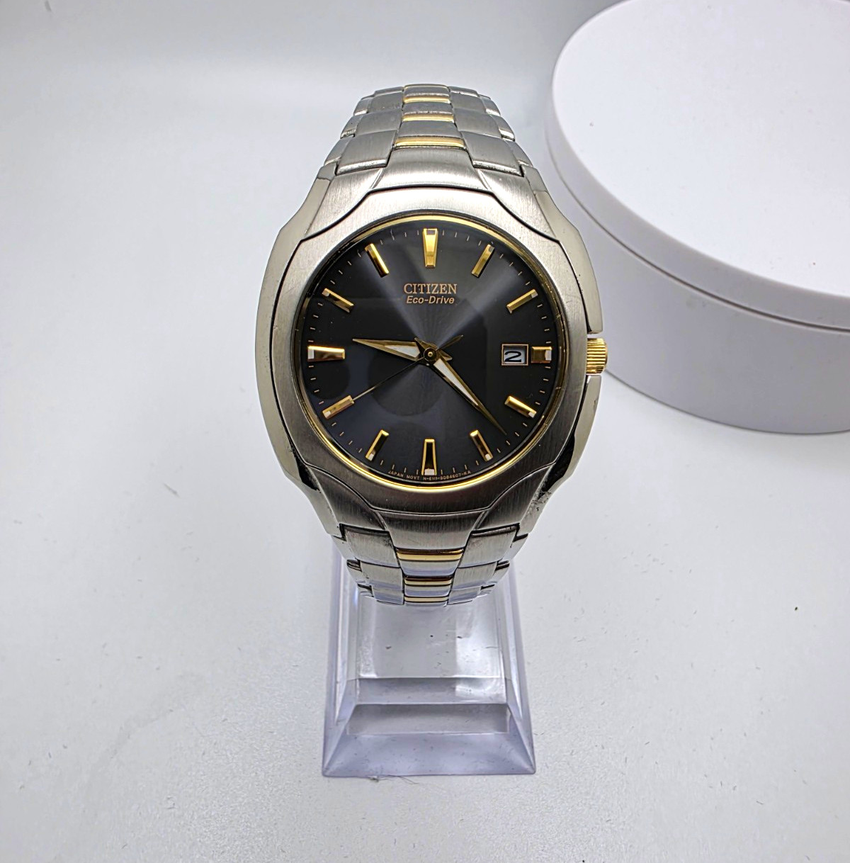 Citizen Eco-Drive E111 Men’s Two-Tone Stainless Watch Black Dial Date