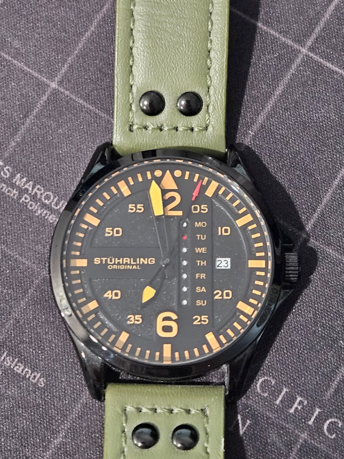 Stuhrling 3916 3 Aviator Day Date Green Leather Strap Mens Watch