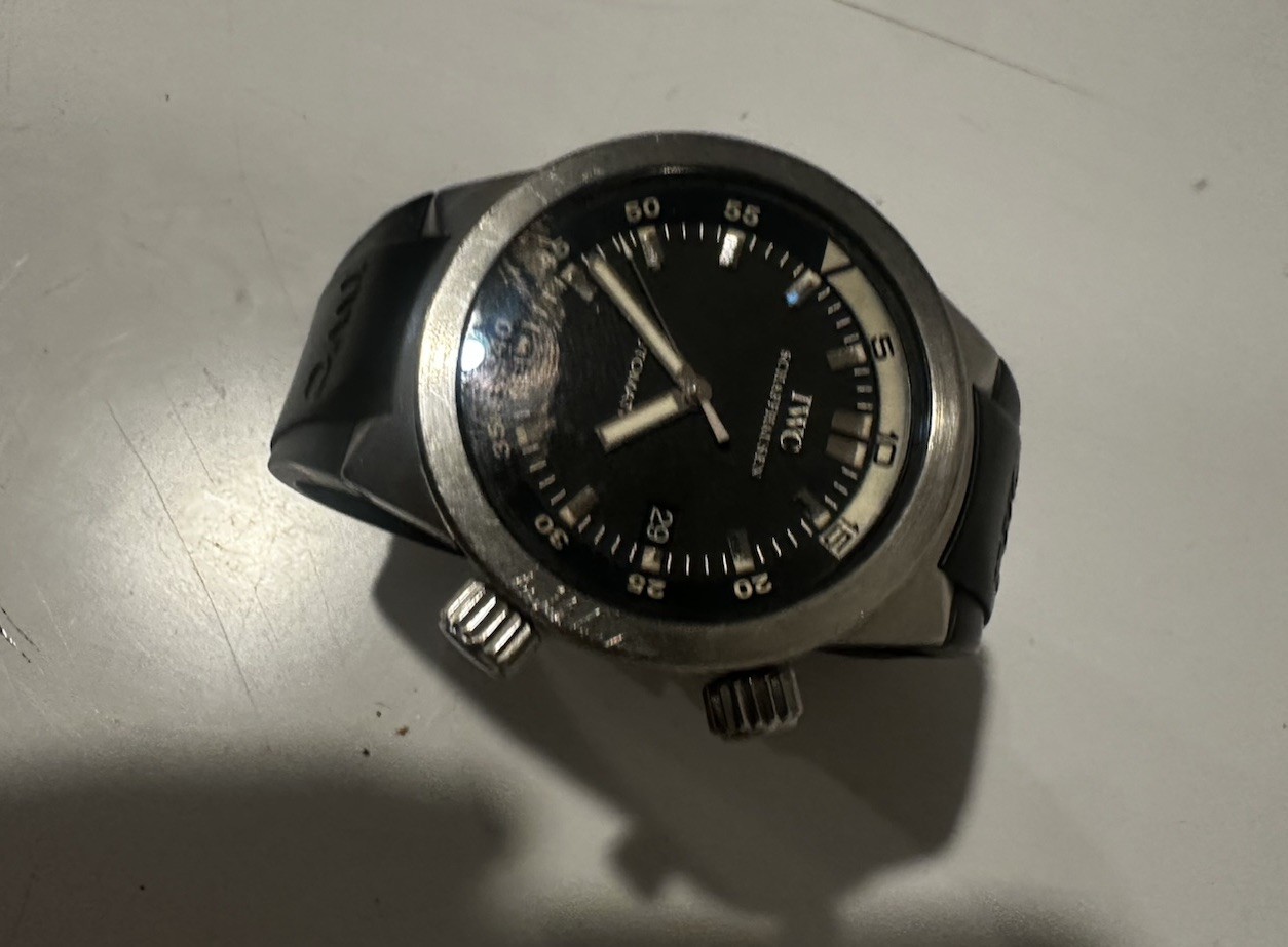 IWC Aquatimer Automatic Diver 2000m Date Black Dial Silver Steel Rubber