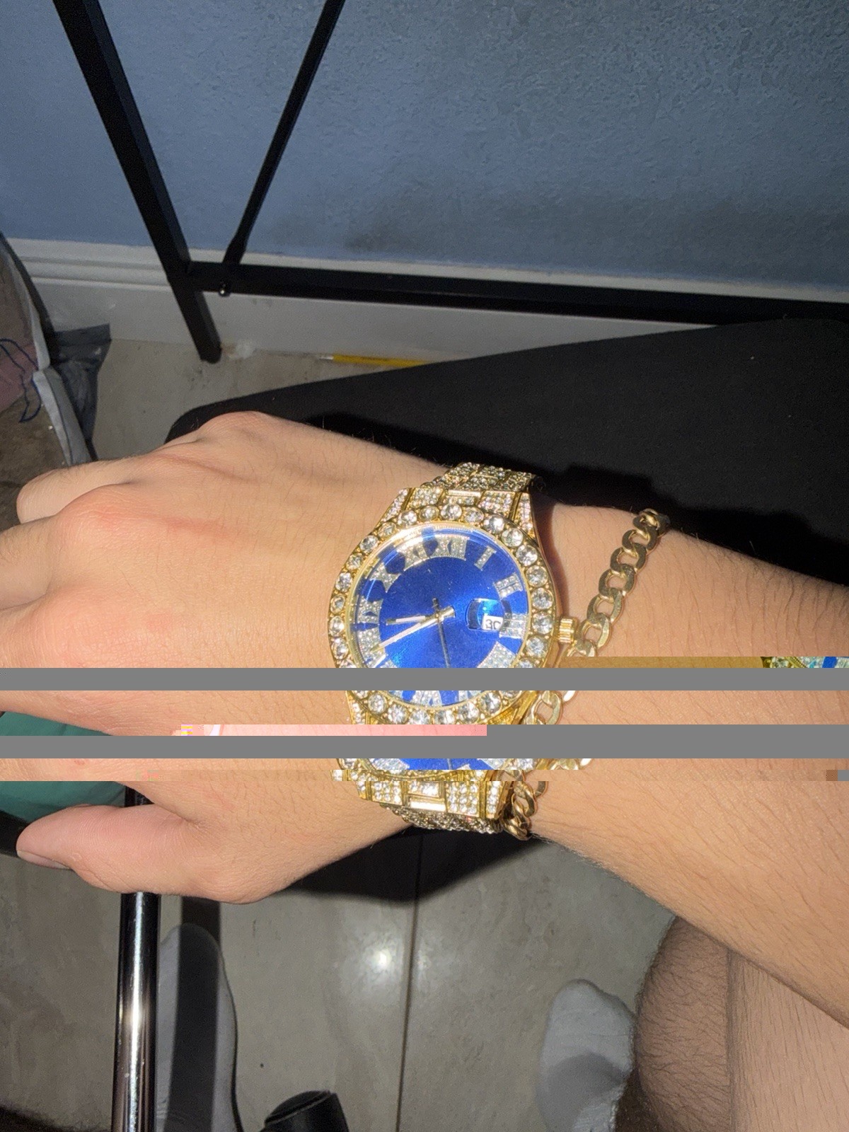 Rhinestone Blue Dial Analog Round Bracelet Wristwatch Date