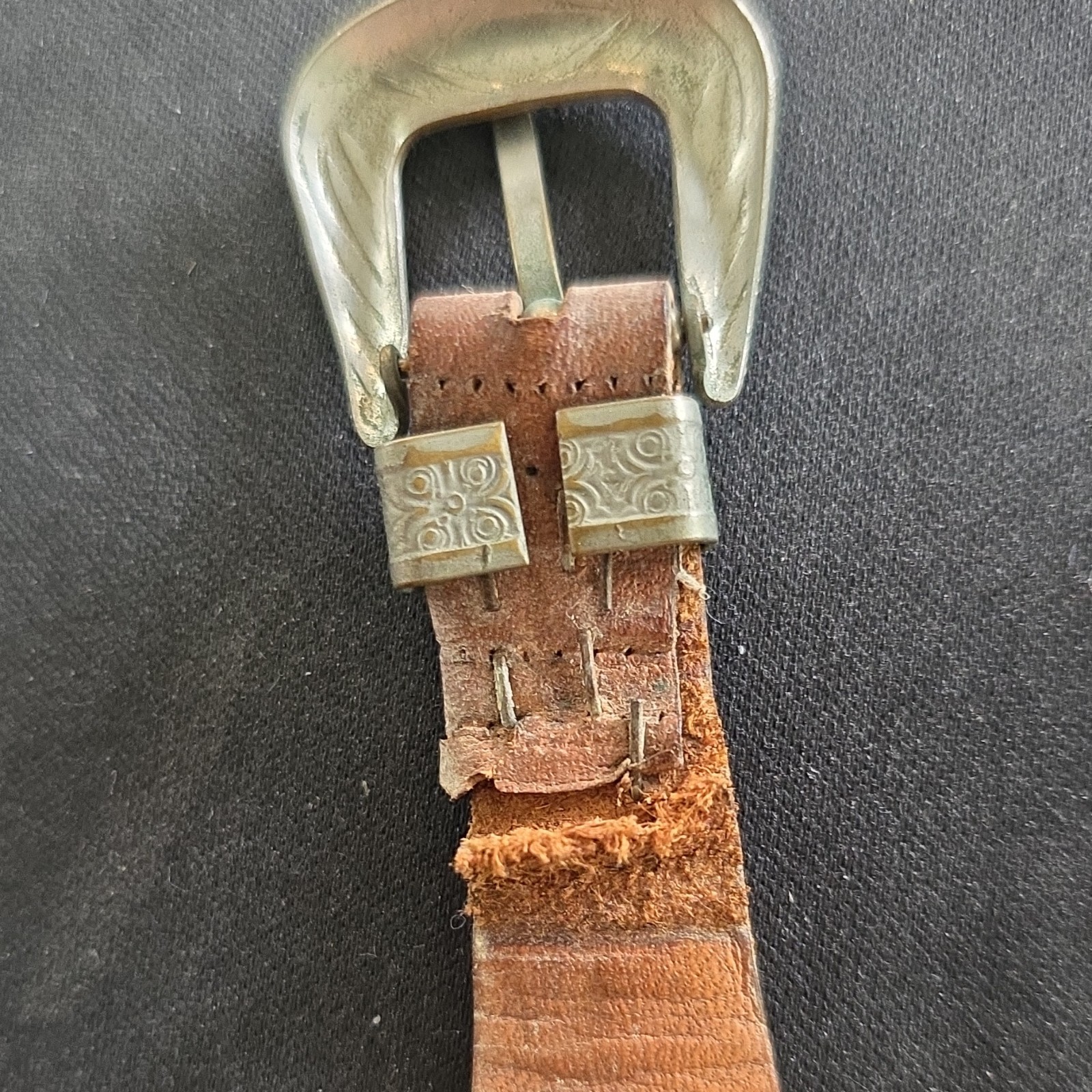 Roy Rogers Trigger Vintage Manual Wind Tonneau Watch Green Cartoon Dial Brown