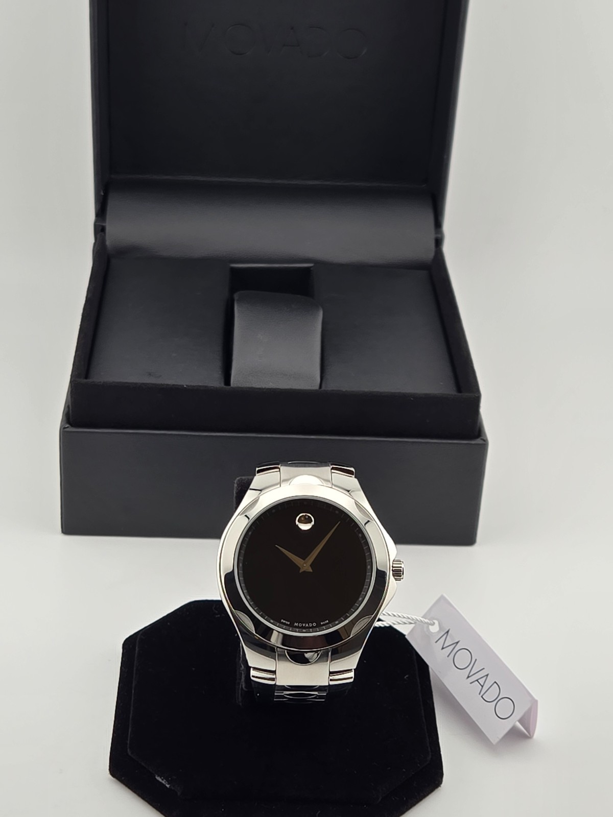Movado Luno Men’s Black Dial Stainless Steel Watch – 0606378 ($1095 MSRP)
