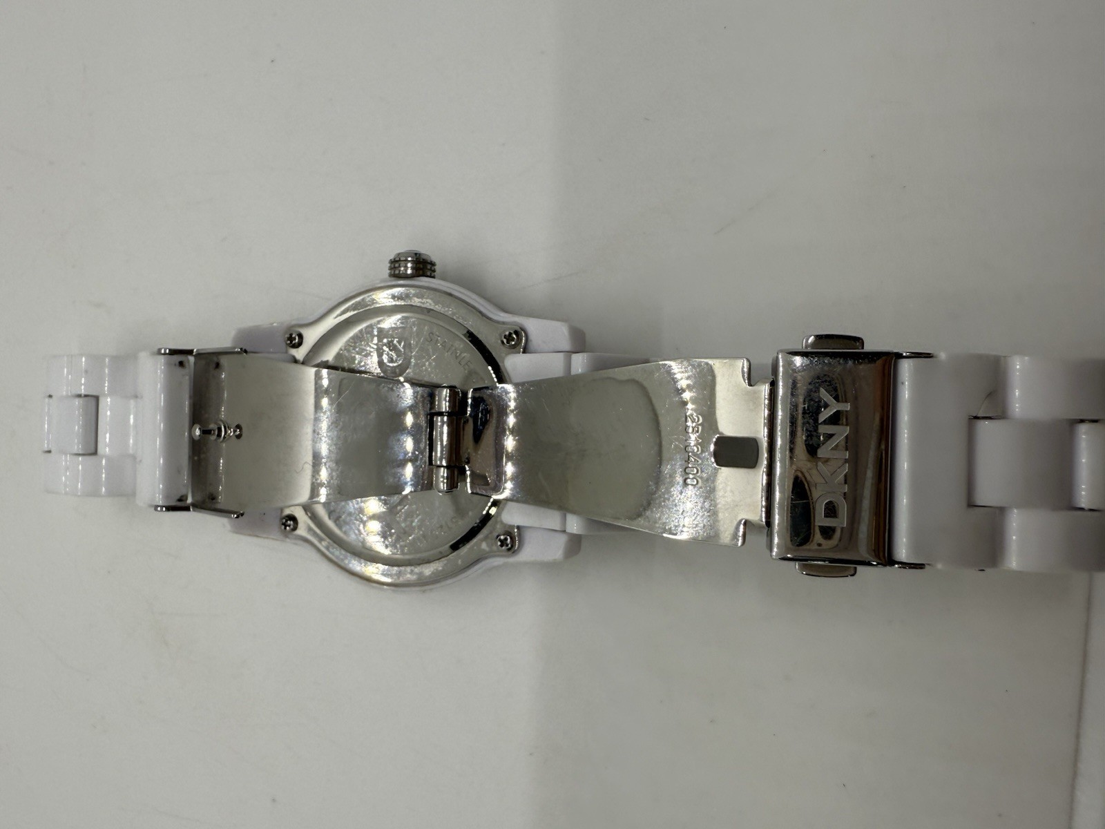 DKNY WHITE POLYURETHANE PLASTIC BOYFRIEND LADY,LOGO DIAL WATCH NY8011