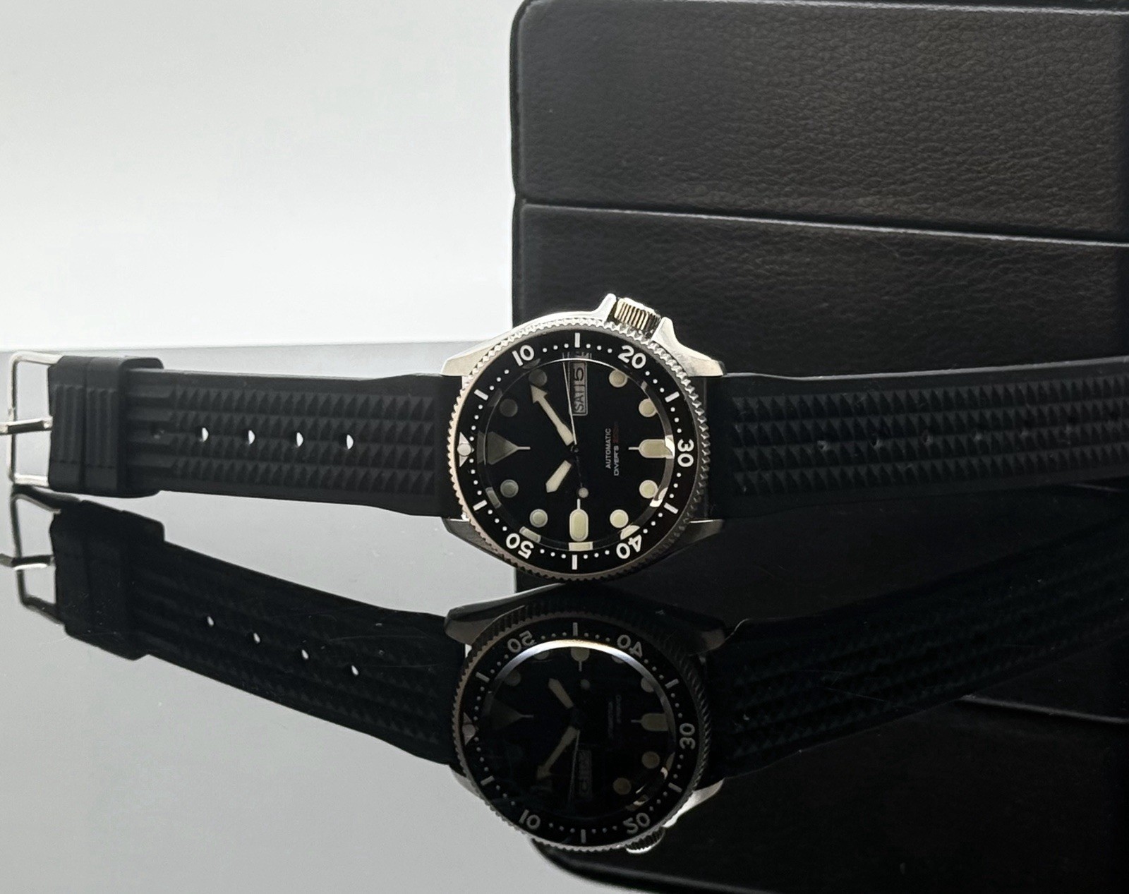 Custom 37mm SKX 013 Style Watch Mod w/ NH36 Automatic Movement