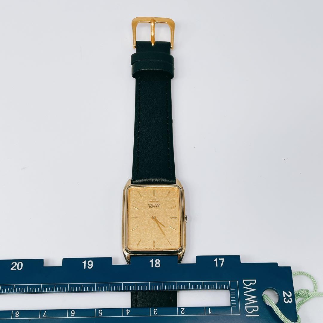 Seiko Rectangular 5Y30-5D50 Vintage Quartz Watch Black Japan 071122