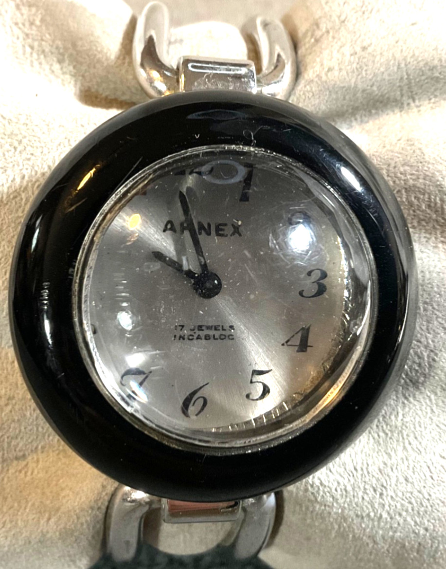 ARNEX VINTAGE 34mm WOMENS INCABLOC BRACELET WATCH 17-JEWELS WIND-UP WORKING