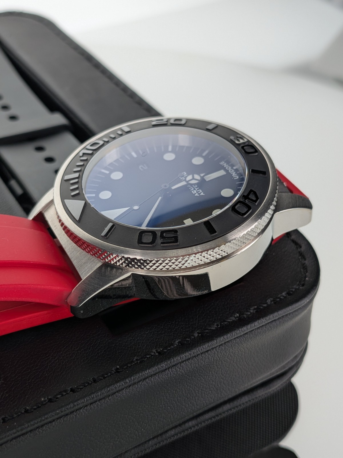 UNDONE Aqua-Sub Automatic NH35A Diver Watch Steel 100M Box Extra Strap