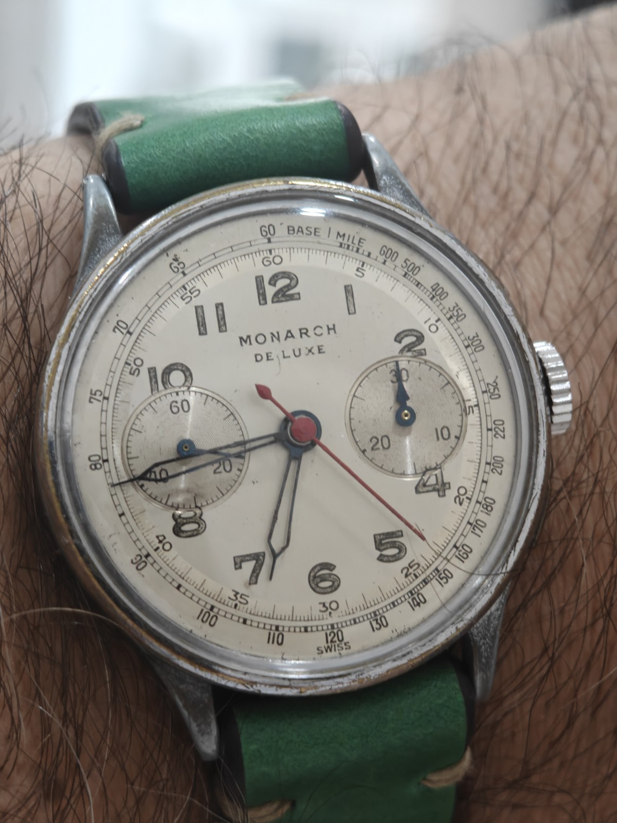 Vintage Monarch De Luxe 17J Mechanical Chronograph Telemeter Dial Swiss Made