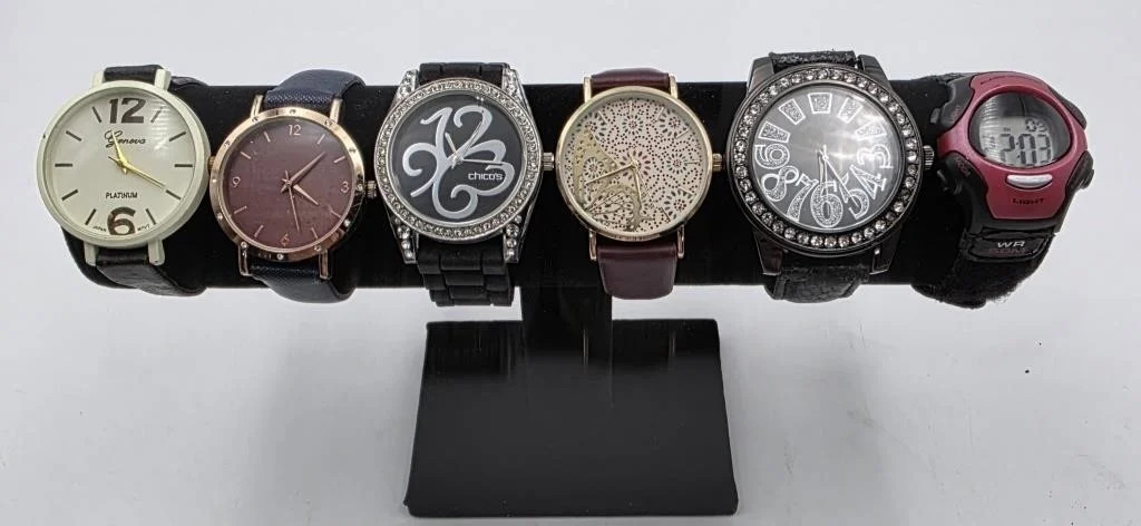 WOMENS WATCHES MIX LOT OF 12- all working