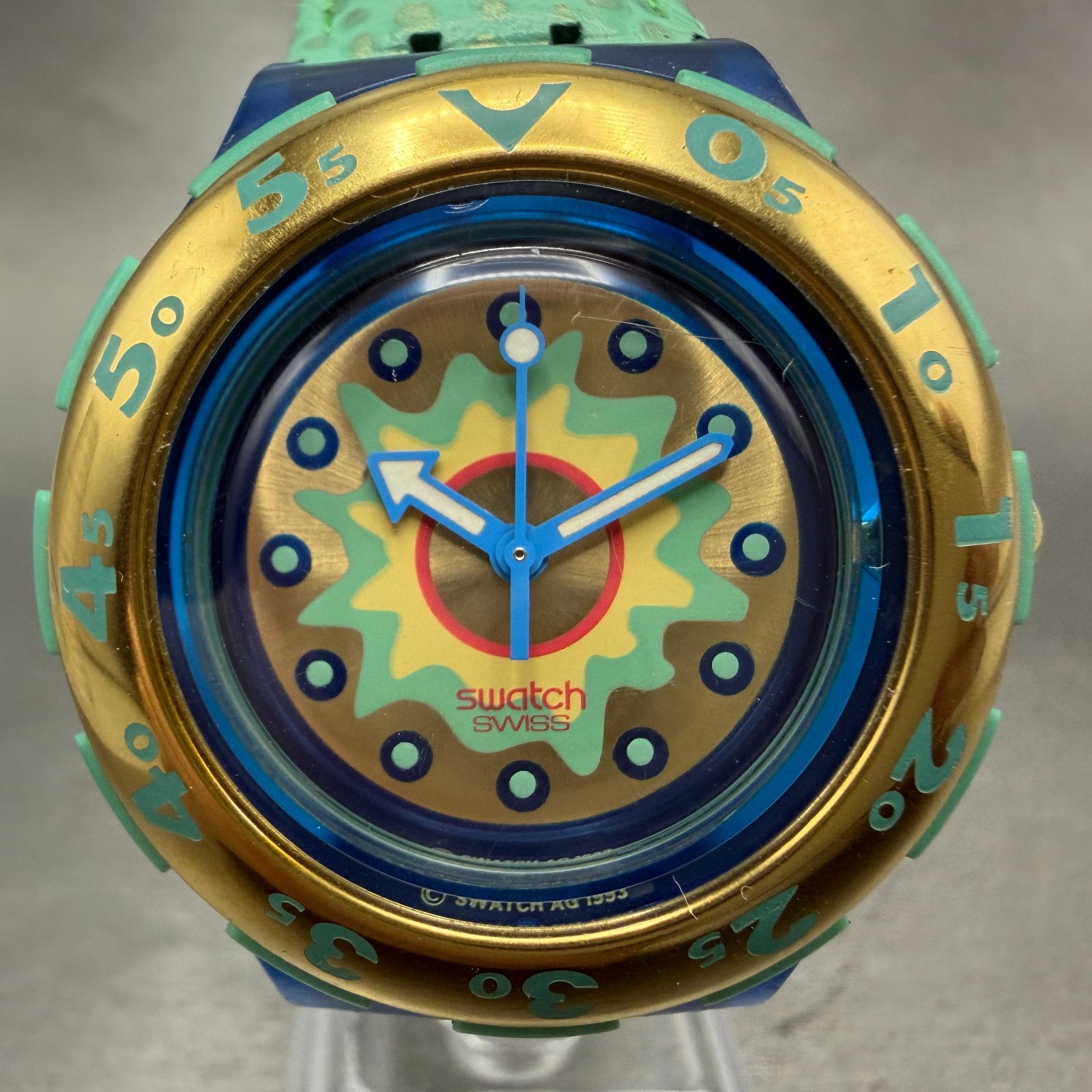 Swatch Scuba En Vague Watch Men 38mm Gold Dial Blue Tone Round SDN109 New Batt