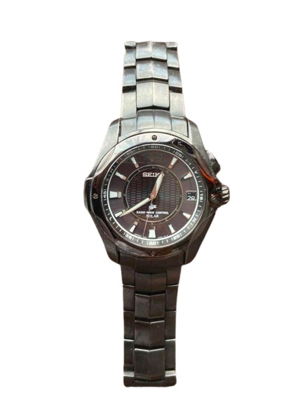 Seiko Solar 7B22-0AA0 Men’s Wristwatch Solar-Powered Quartz Used From Japan