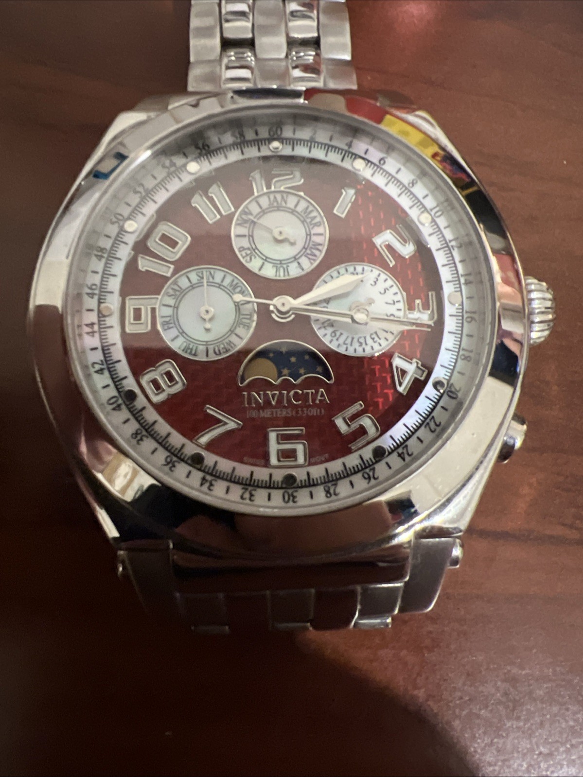 Invicta Moonphase MOP Subdials Carbon Fiber Dial Swiss Quartz #4821