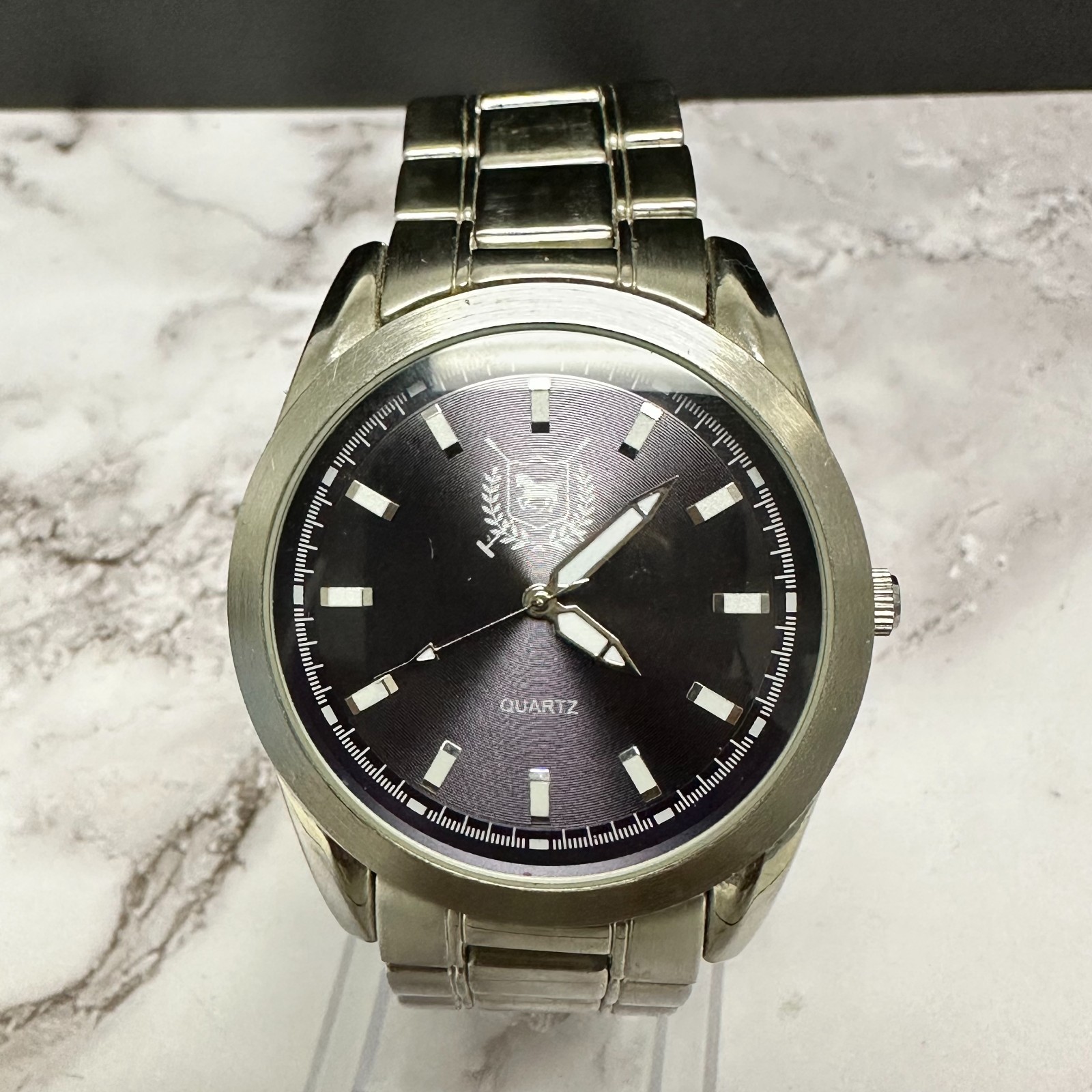 Accutime Watch Men Silver Tone Purple Round 42MM Dial New Battery 8.5 Inch