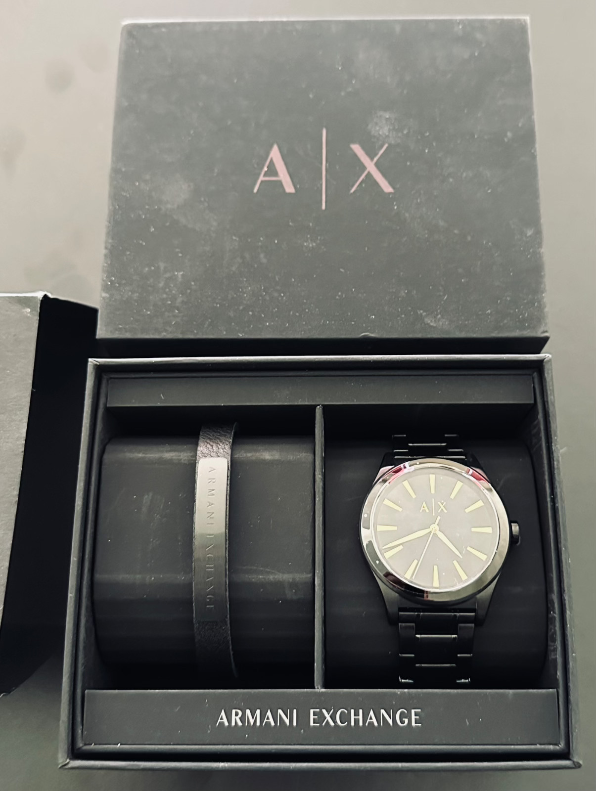Armani Exchange Watch + Analog Bracelet AX7102 Black Stainless Steel Gift Set