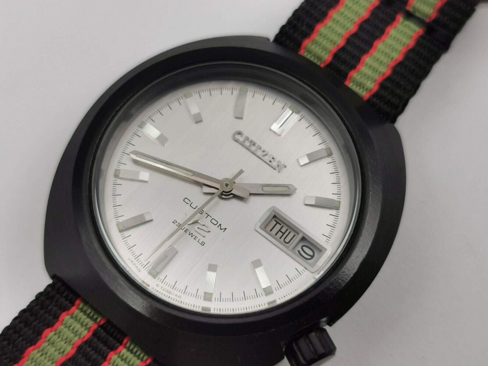 CITIZEN Custom V2 Cal.7290 Automatic 23 Jewels 42X36mm PVD-Coated Aluminum