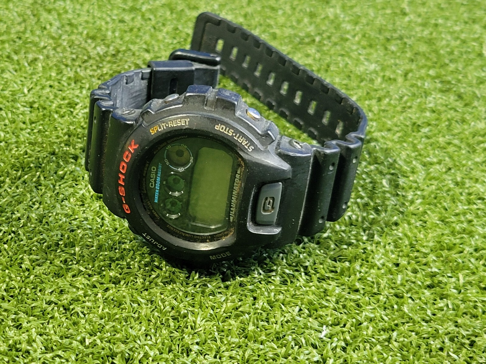 Casio G-SHOCK G-Classic- DW6900-1V Army Style With Red Nato And Compass