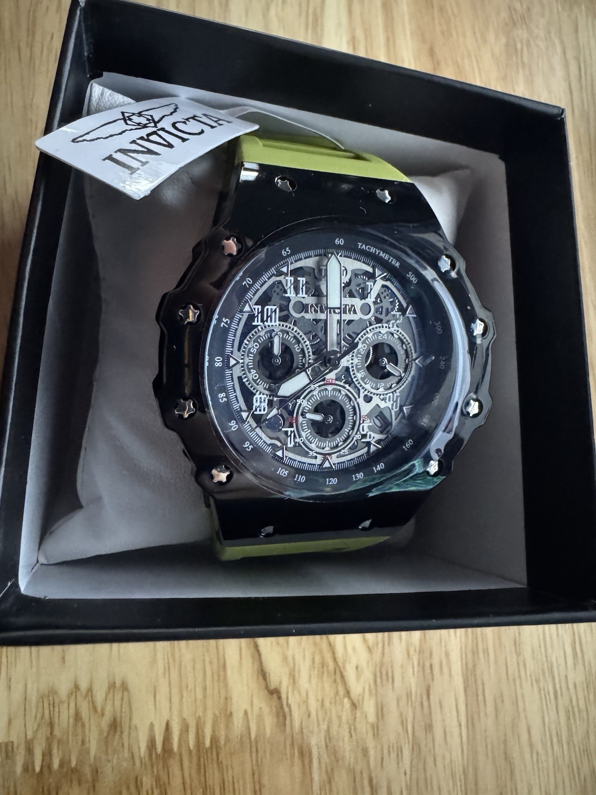 Invicta Racing Vaulthan Men’s Watch 44mm Olive Green Chronograph 69671 New