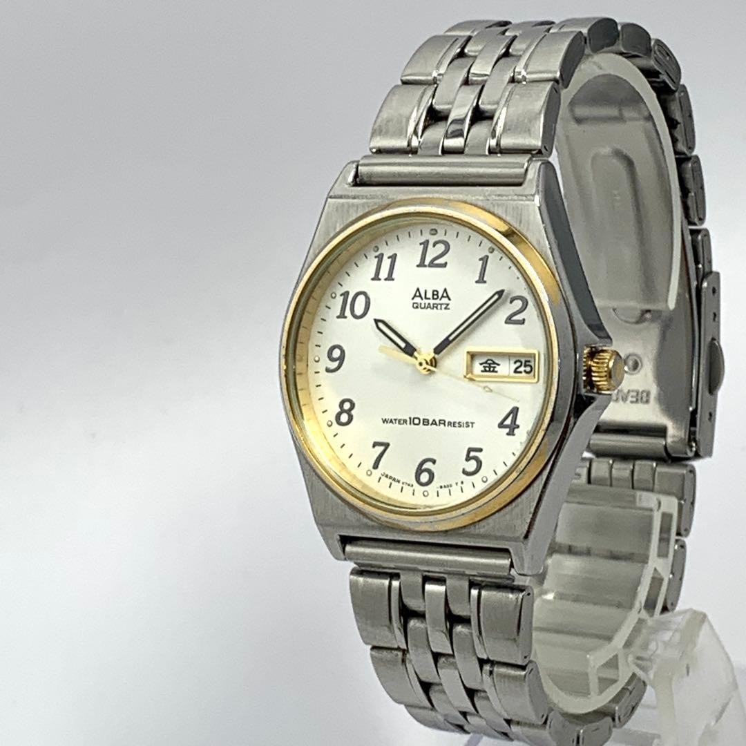 SEIKO ALBA V743-8A10 Gold Bezel Day-Date Quartz Watch