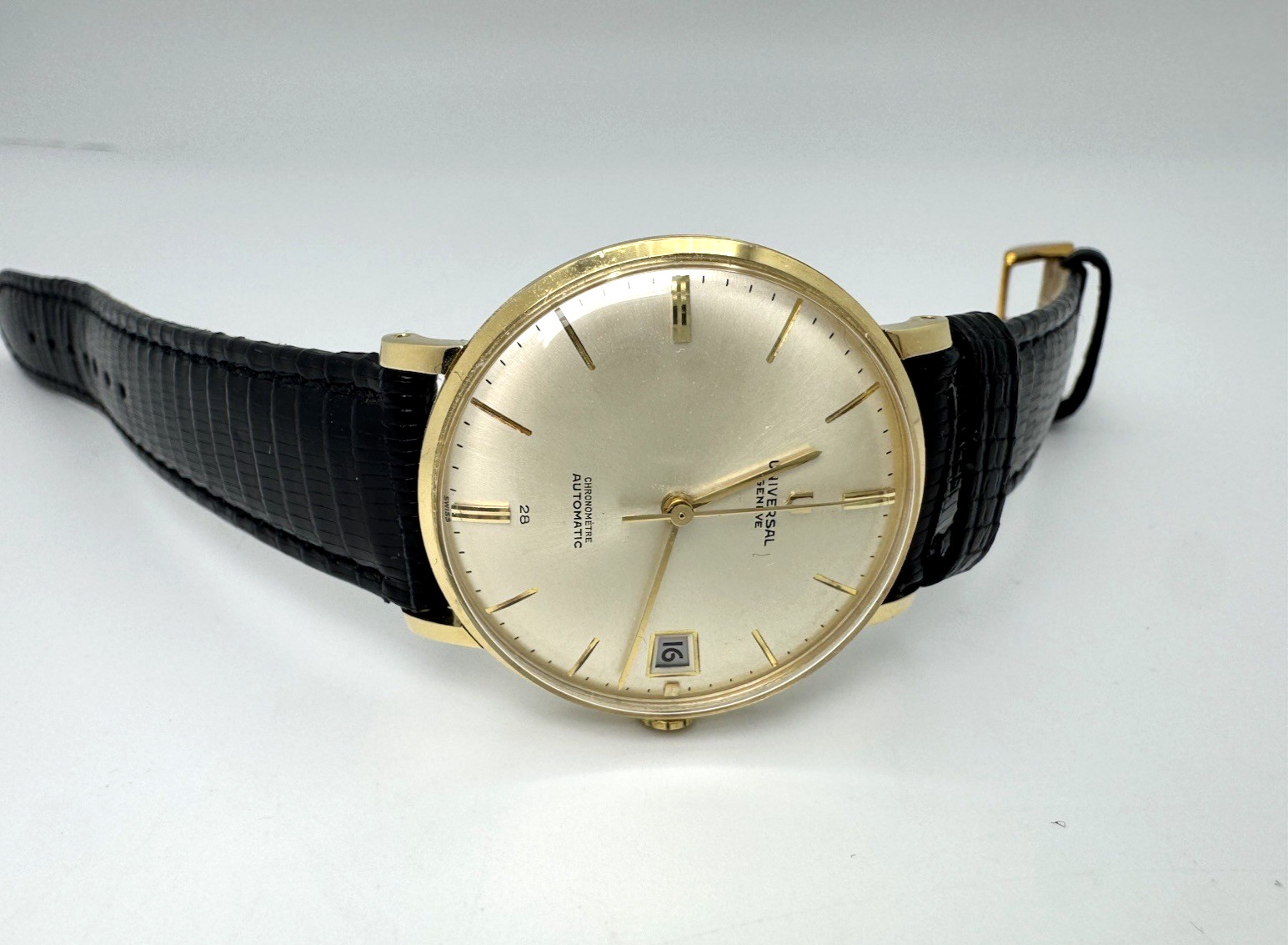 1960s Universal Genève Chronometer Automatic 18K Gold Micro-rotor 218-2
