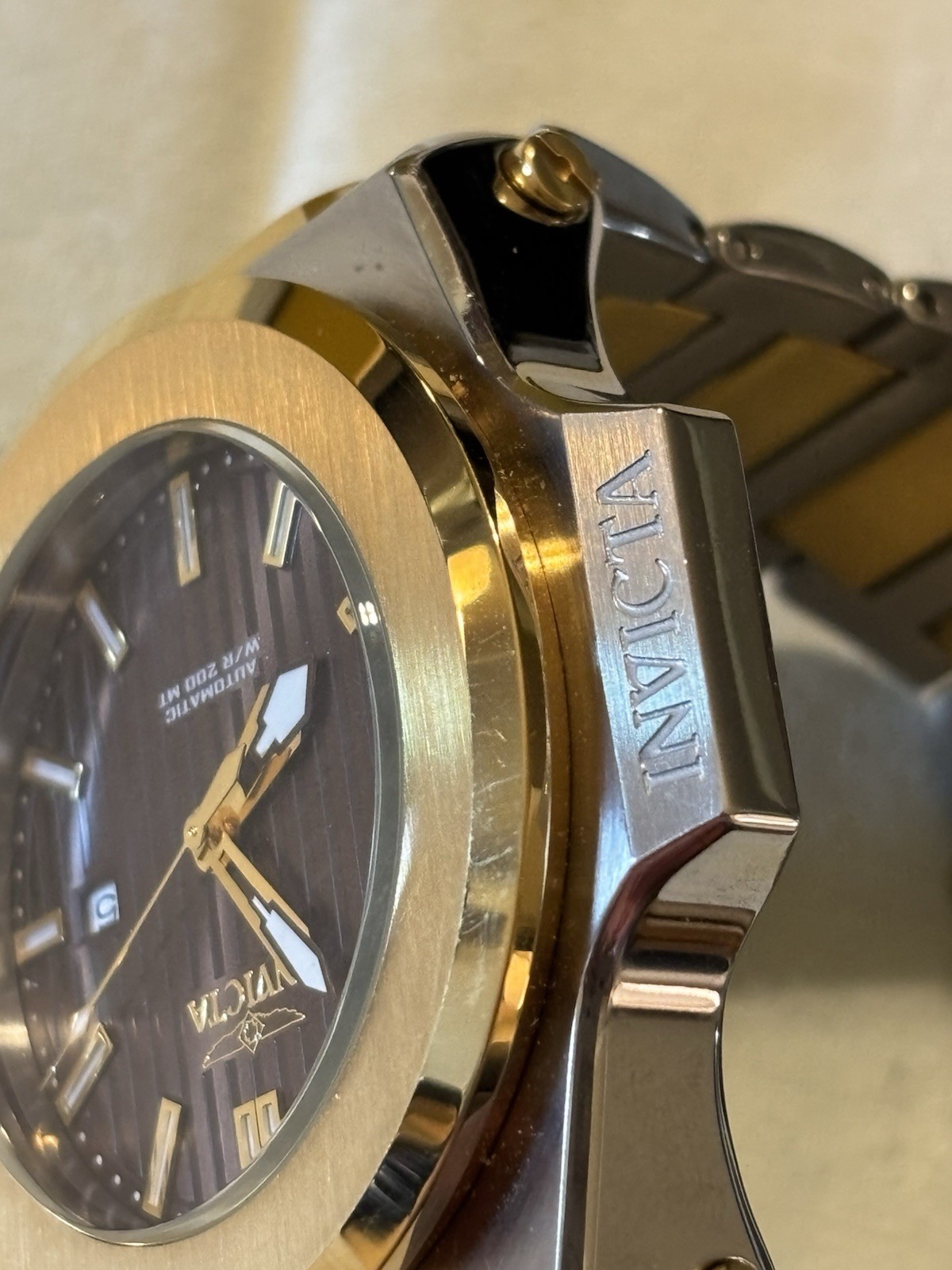 Invicta Akula Men’s Automatic Watch model 30195