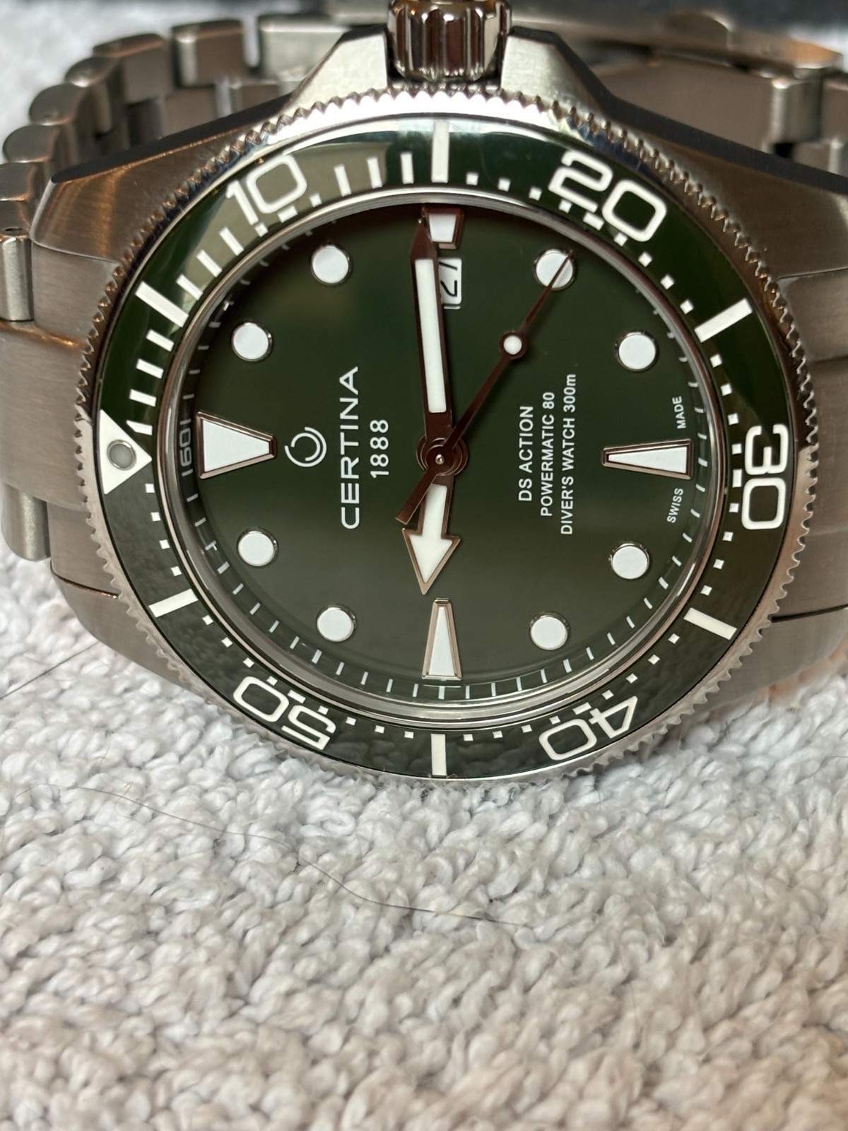 Certina Automatic DS Action Diver 43mm Powermatic 80 Mint condition