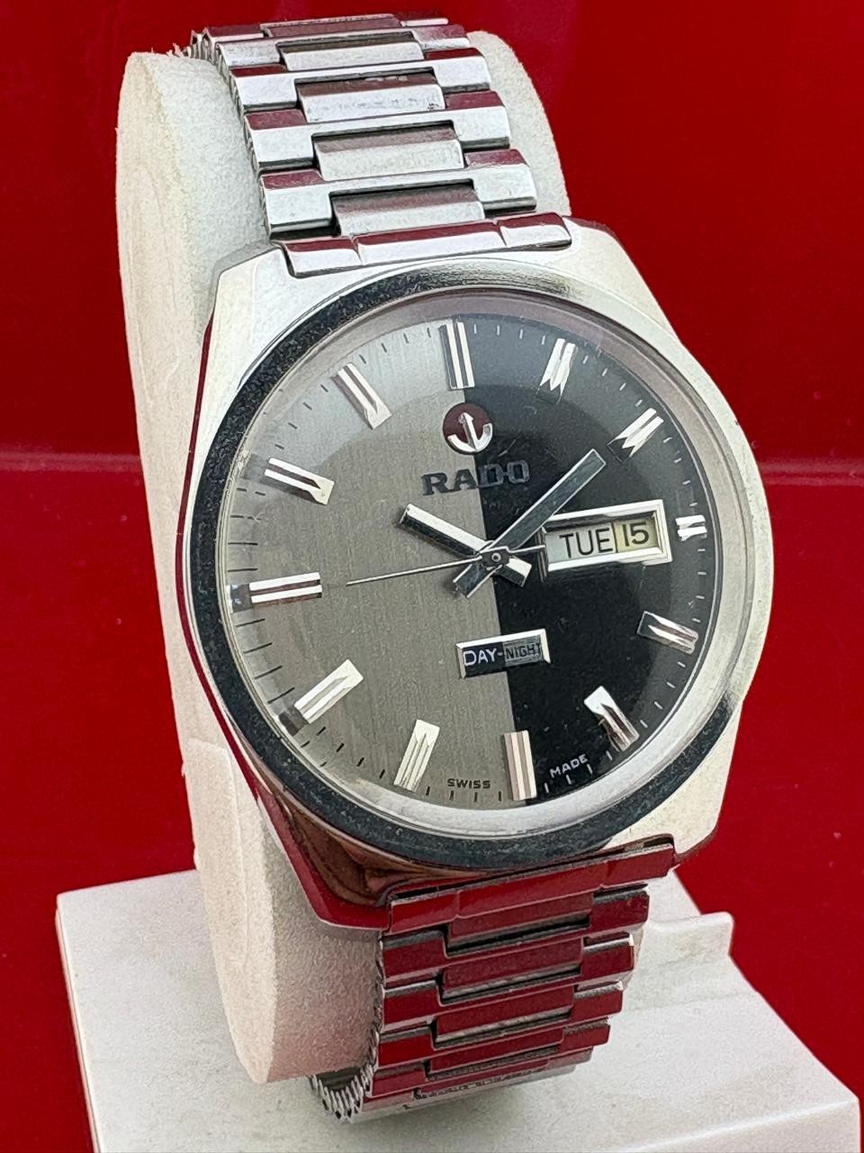 Vintage Automatic Day-Night Watch with Day&Date Indicator Excellent Condition