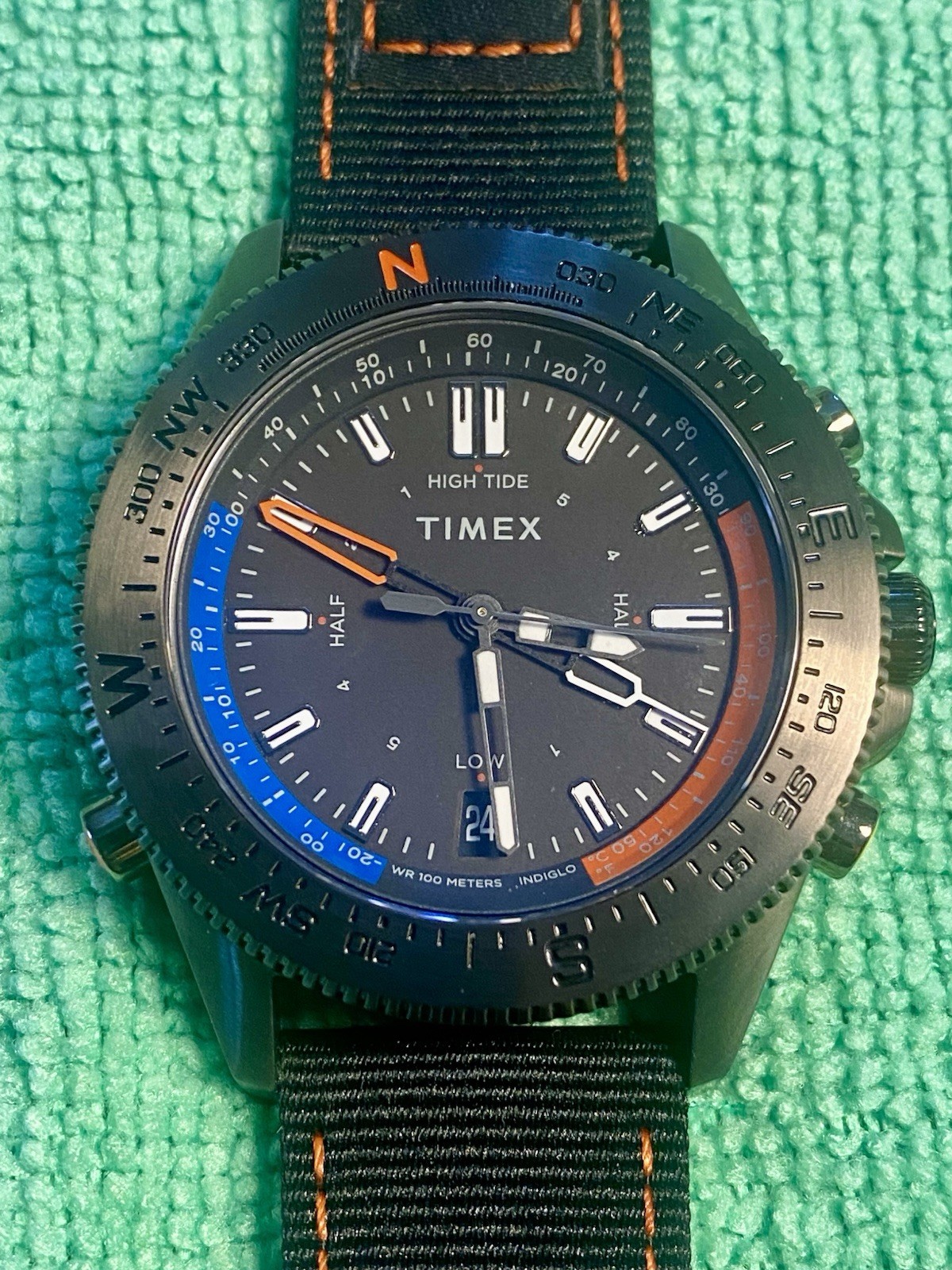 Timex tide temp compass watch. TW2V03900. New/Box/papers😎 Free Silicone Band.