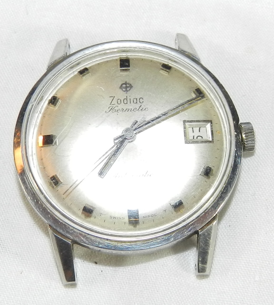Vintage Zodiac Hermetic Automatic Watch with date – running – missing back