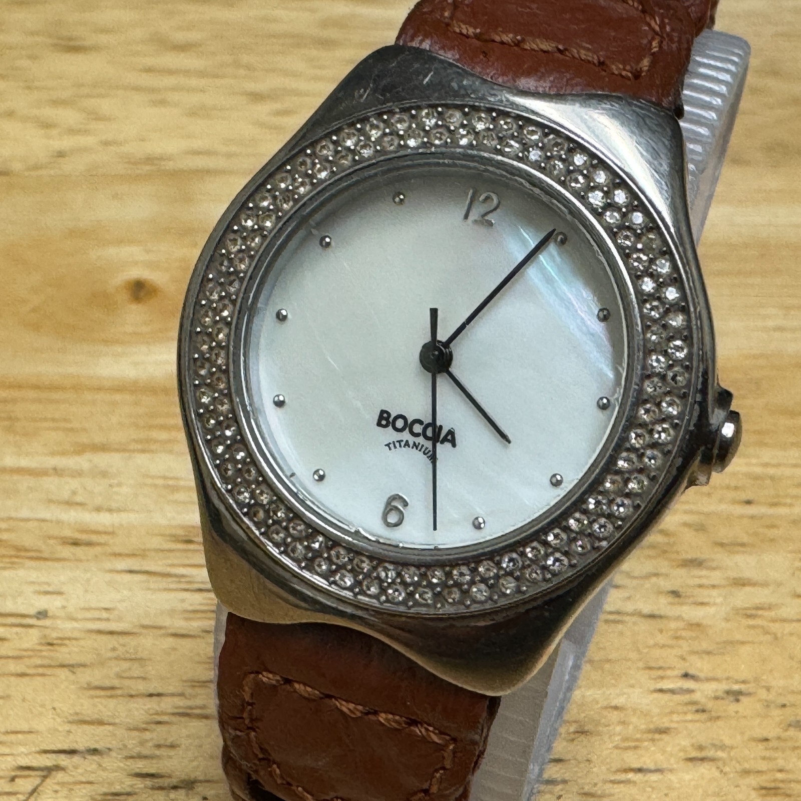 Boccia Titanium Quartz Watch Unisex 50m MOP Dial Leather Band Analog New Battery