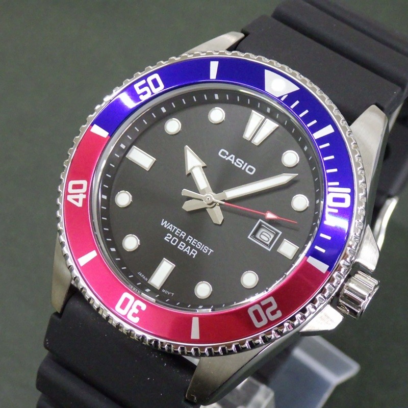 New CASIO Collection STANDARD MDV 107 1A3JF 20 ATM Water Resistant Pepsi Bezel M