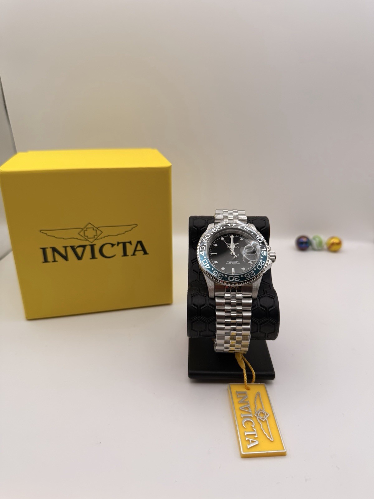 Invicta Pro Diver Dorsalcraft Men’s Watch – 40mm, Steel (34104).
