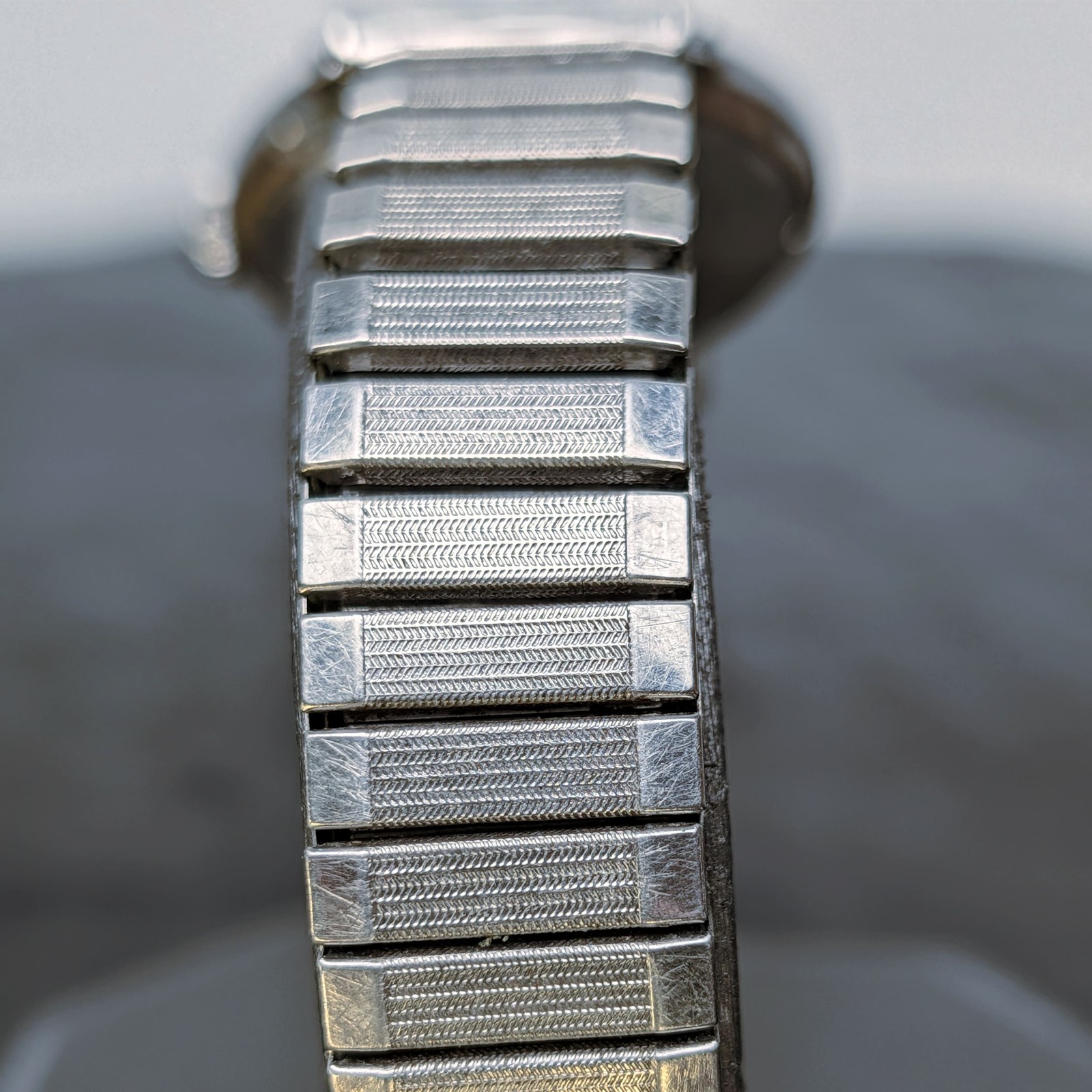 Helbros Invincible silver Mechanical Automatic Watch Swiss 7j 33mm VTG Working