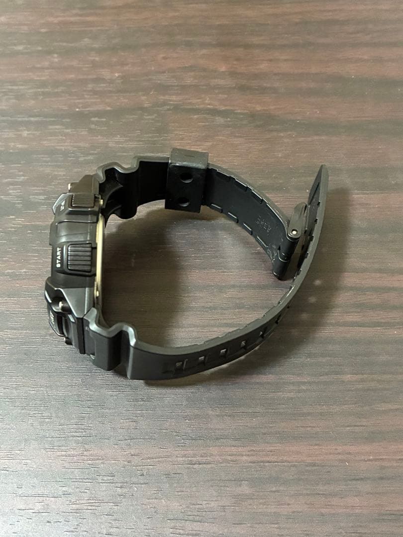 CASIO Digital Watch with Vibration Alarm W-735H