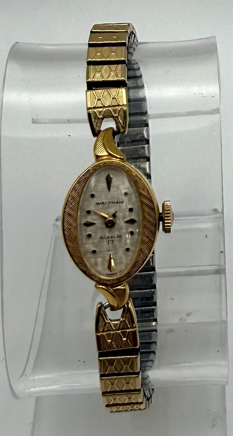 Waltham Incabloc 17 Womens Swiss Mechanical Oval Gold Tone Bracelet 17J