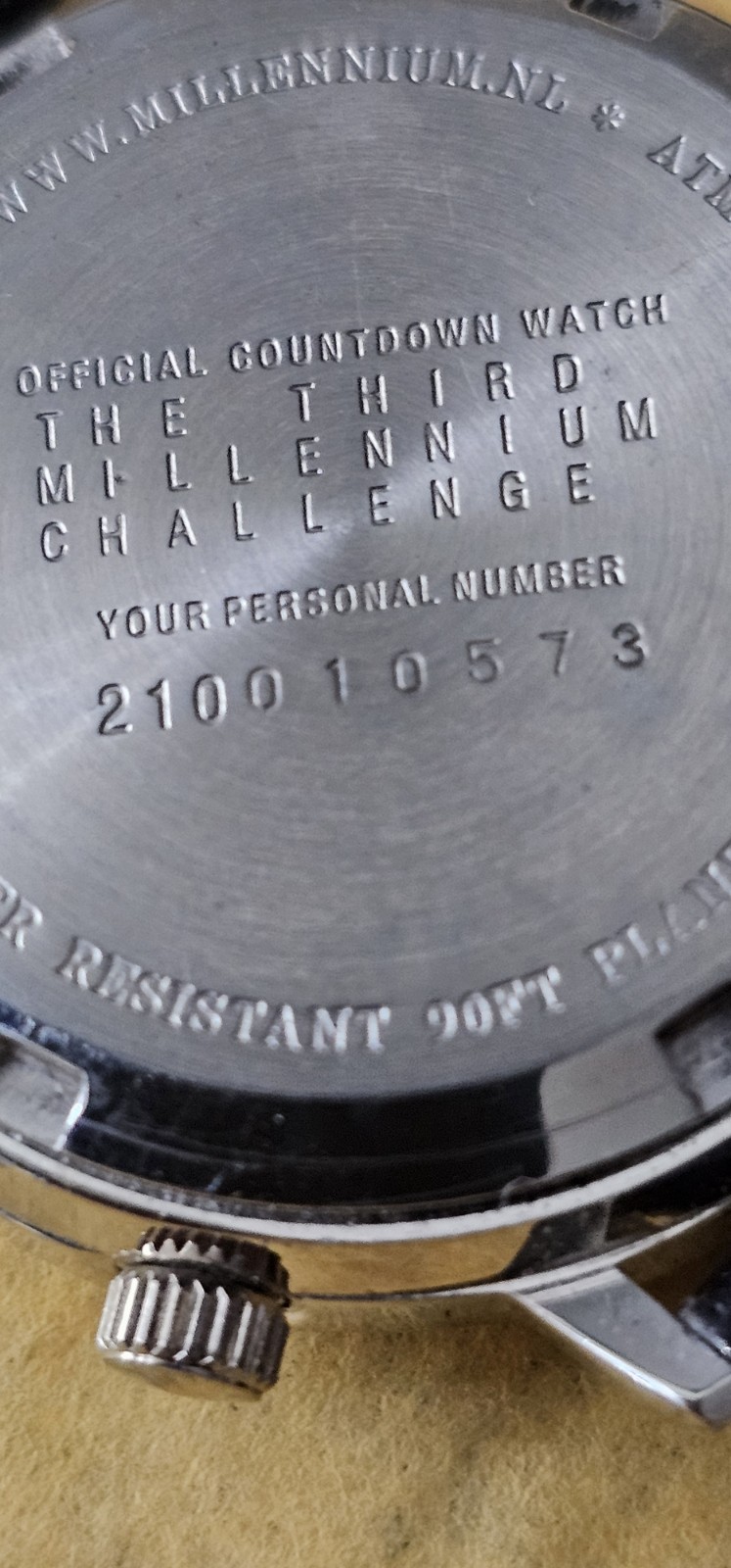 Vintage The Third Millennium Challenge Quartz 3ATM Countdown Calendar Watch Y2K