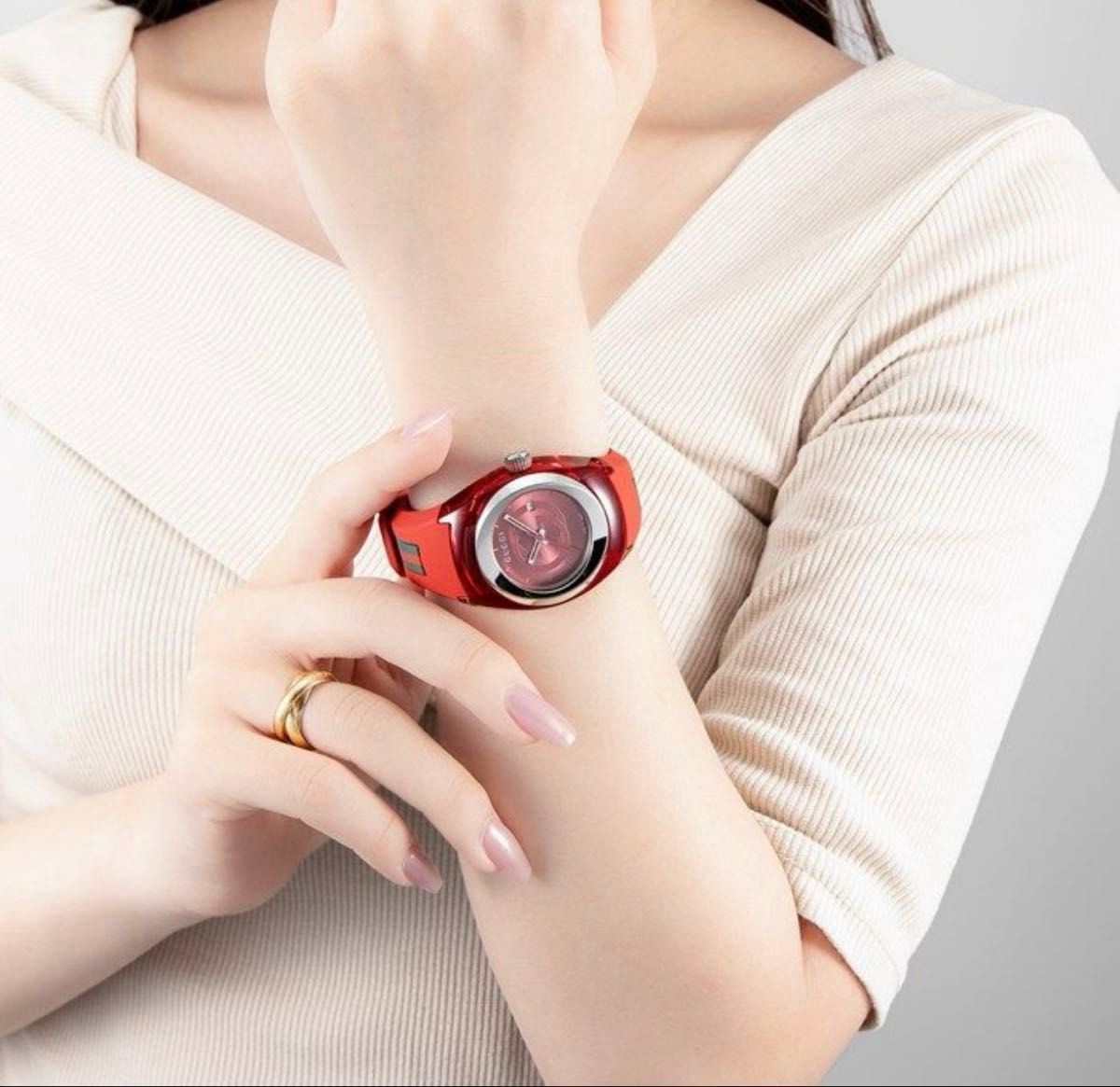 GUCCI SYNC Watch
