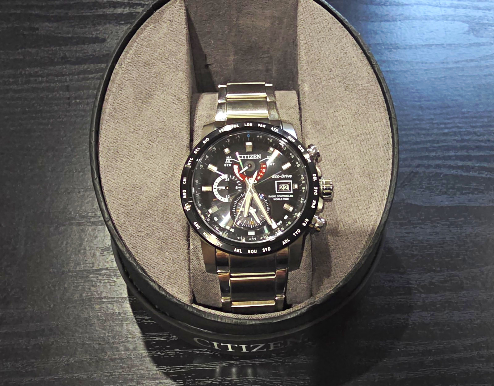 Citizen AT9071-58E World Time A-T Solar Atomic Sapphire Men’s Watch – Full Kit
