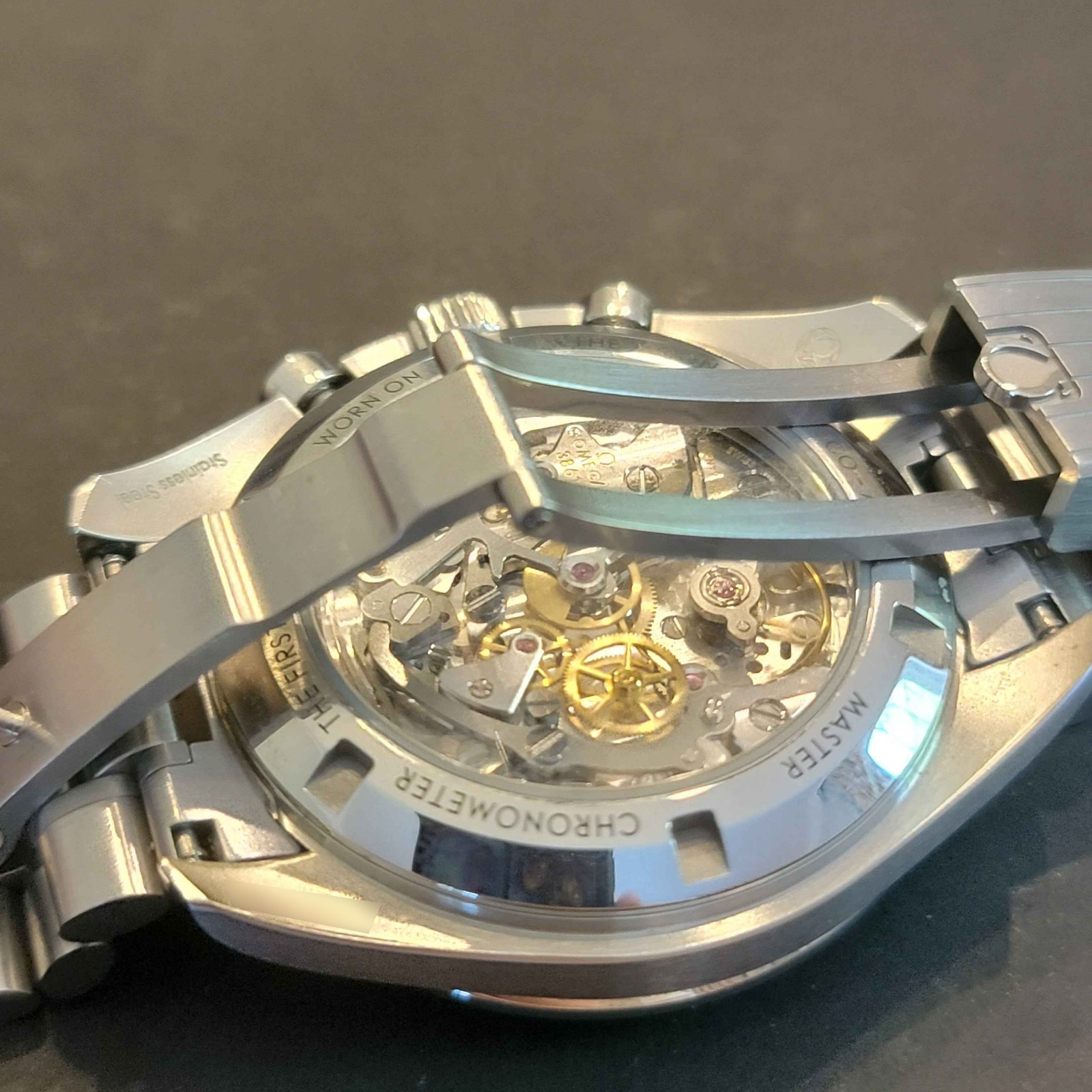 OMEGA Speedmaster Moonwatch Professional 310.30.42.50.04.001 (Box and Papers)