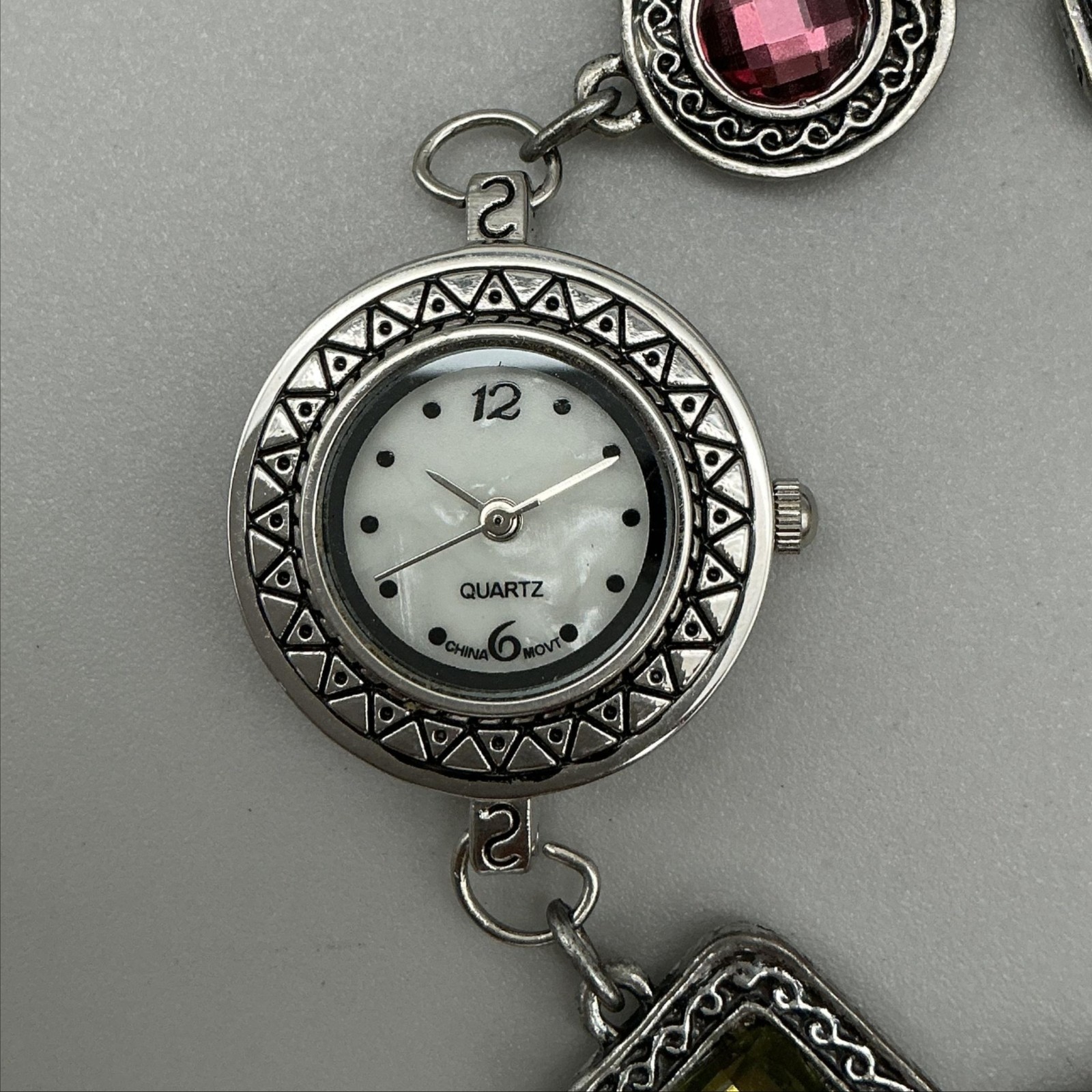 Womens Watch 24mm MOP Dial Silver Tone Multicolor Bracelet JC11619 New Battery