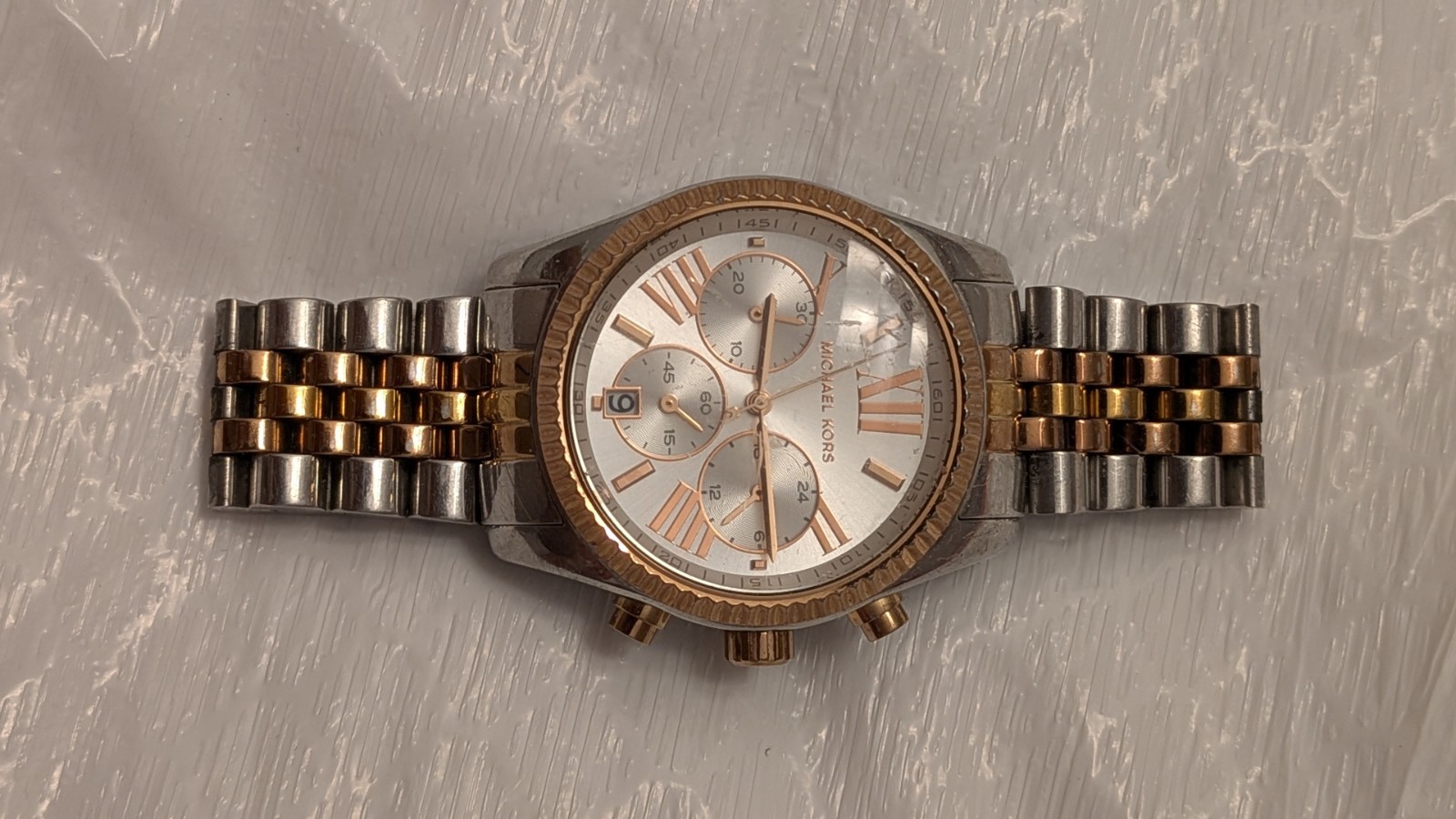 NEW MICHAEL KORS MK5735 WOMEN’S WATCH TRICOLOR STRAP SILVER DIAL SILVER CASE