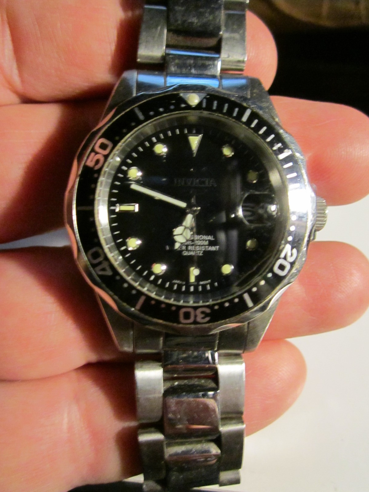 INVICTA WATCH 8932 BLACK DIAL HEAVY RUNS GREAT FITS 8 1/2″ WRIST TK4