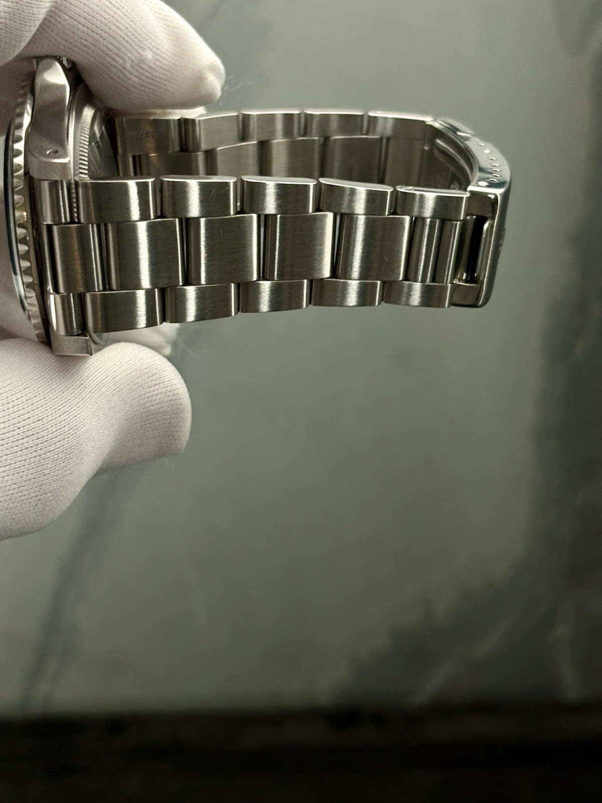 Rolex GMT-Master 1675 Silver Oyster Bracelet with Blue and Red Bezel