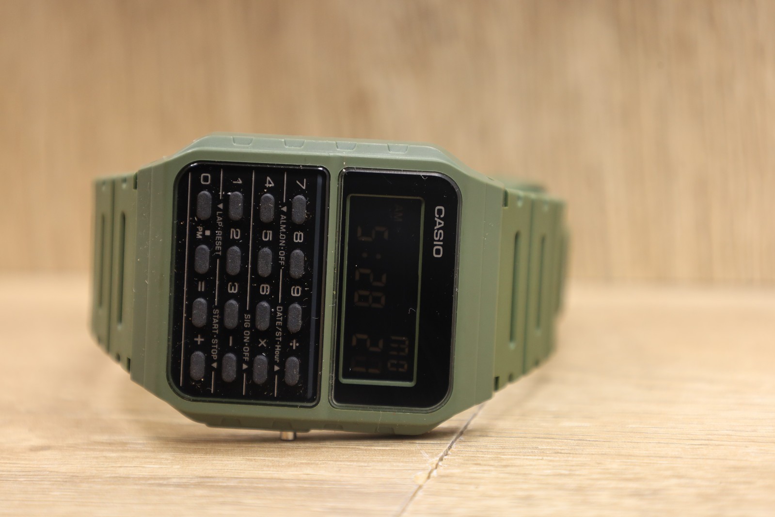 Casio Watch Calculator Mens Black 3208 CA-53 W Alarm Chronograph Green New Bat