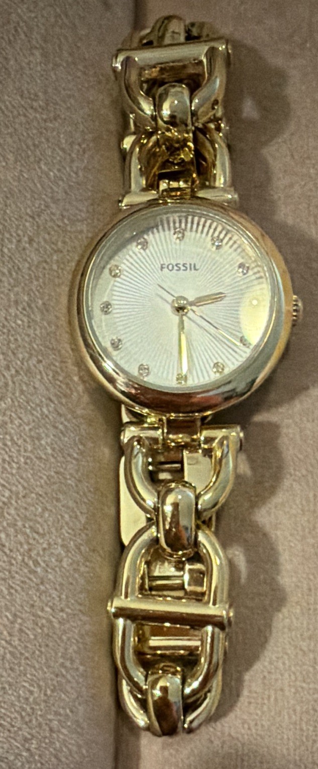 Fossil Women’s Gold-Tone Metal Bracelet Watch White Dial Quartz Analog 12-Hr