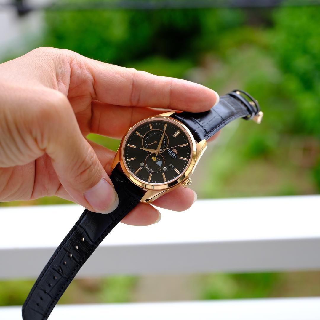 Superb Condition ORIENT Sun Moon Automatic Gold